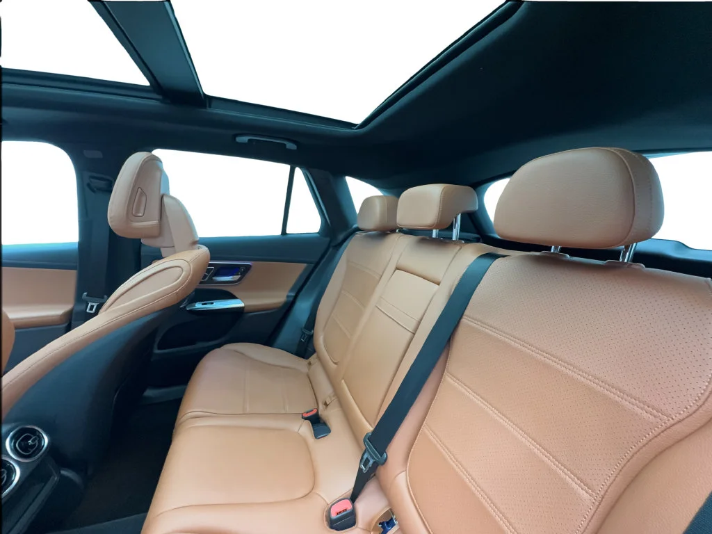 Used 2023 Blue Mercedes-Benz GLC 300 image 26