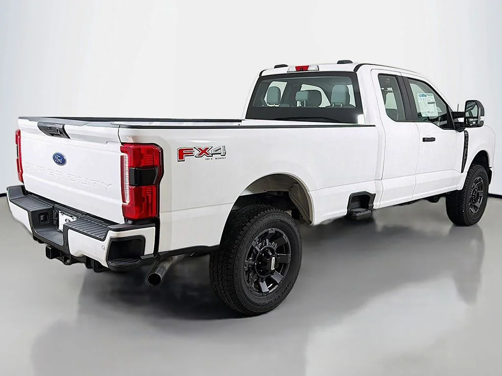 New 2025 Oxford White Ford F-350® XL image 8