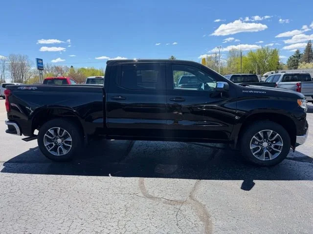 New 2026 Black Chevrolet LT (2FL) image 2