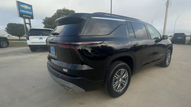 2026 Chevrolet Traverse LT - Photo 8