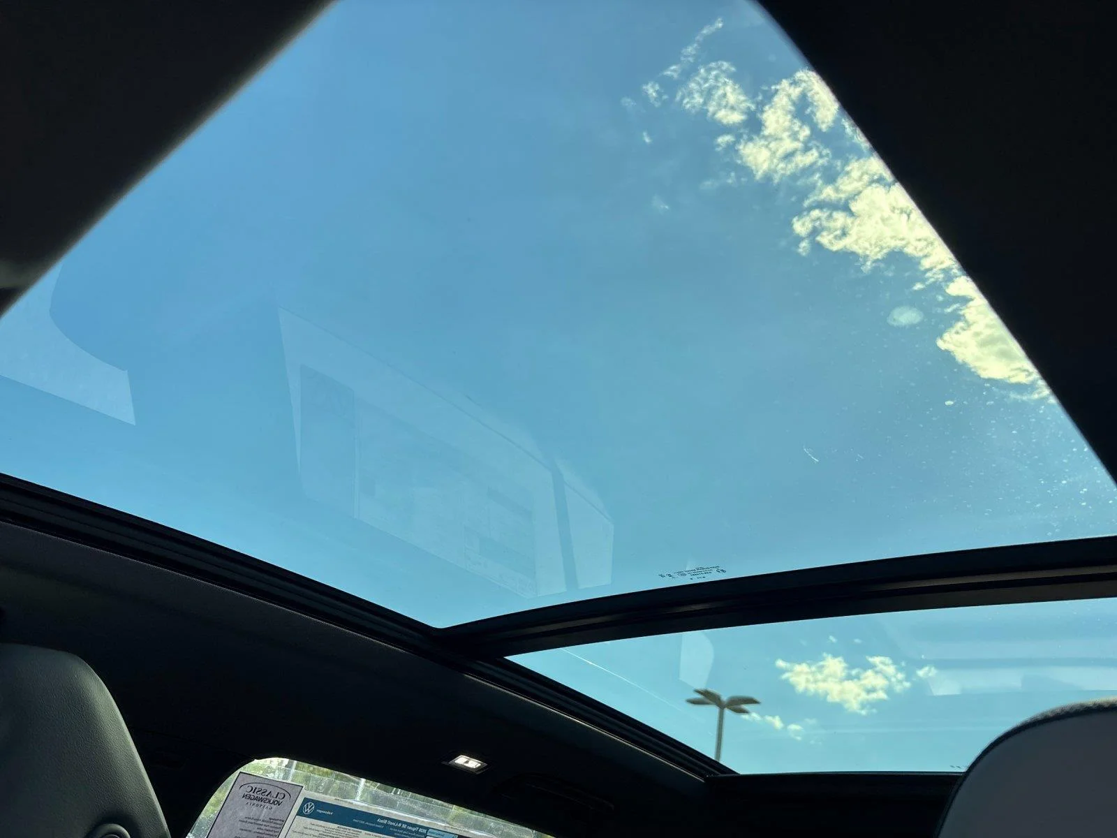 New 2026 monterey blue with deep black roof Volkswagen SE R-Line Black image 30