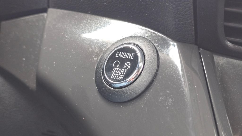 Used 2015 Tuxedo Black Ford Titanium image 37