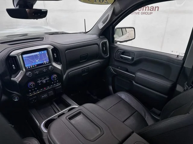 Certified Used 2019 Iridescent Pearl Tricoat Chevrolet LTZ image 25