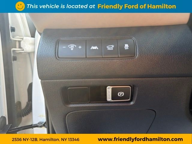 Used 2023 Gray Hyundai SEL image 24