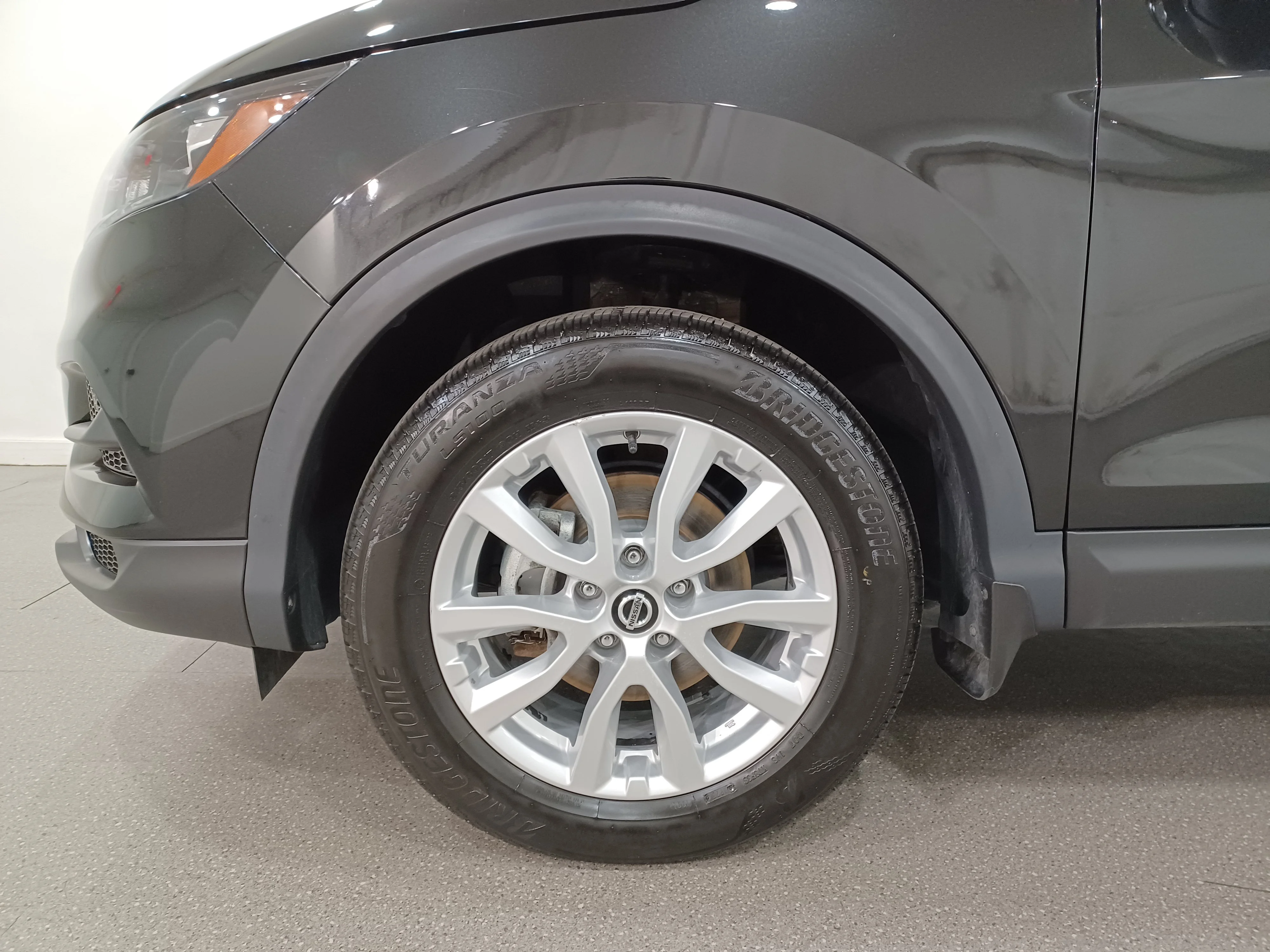 Used 2023 Magnetic Black Metallic Nissan SV AWD*Adaptive Cruise | Remote Start | Htd Seats | Sunroof | Htd Wheel | Lane Keep Assist | CarPlay image 20