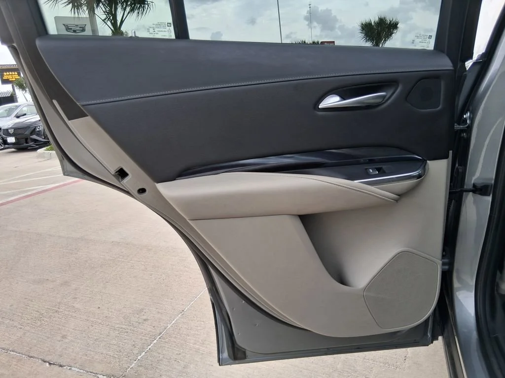 Used 2023 Argent Silver Metallic Cadillac Luxury image 18