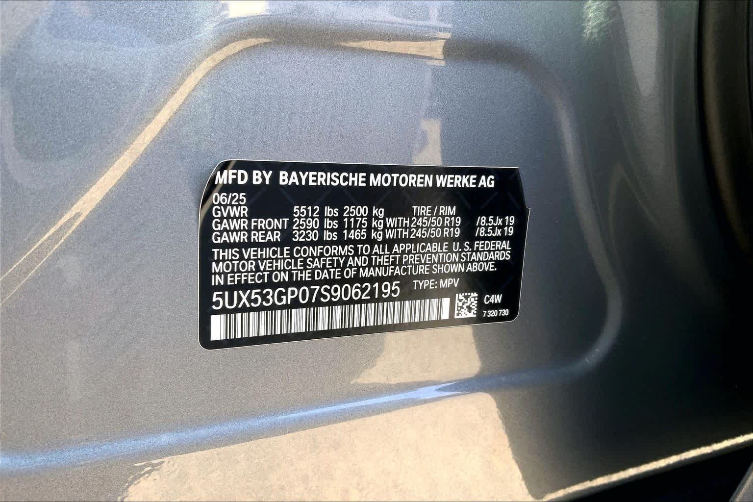 2025 BMW X3 30 - Photo 18