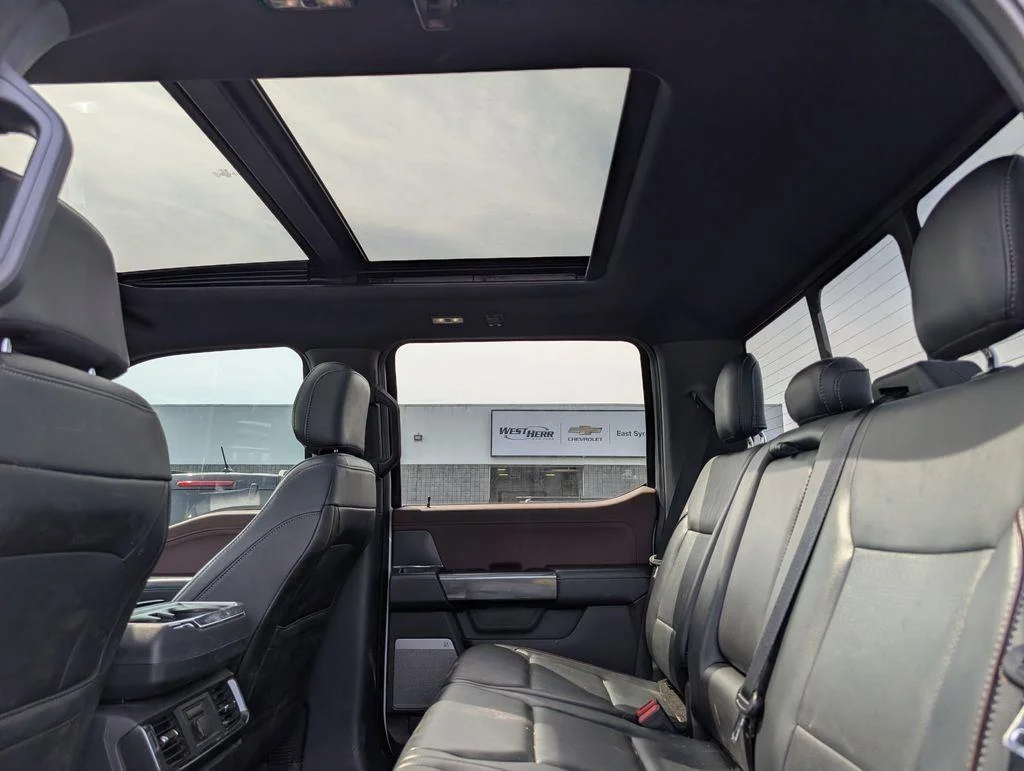 Used 2021 Oxford White Ford LARIAT image 10