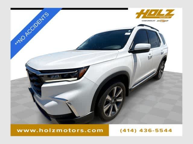 Used 2025 White Honda Touring image 1