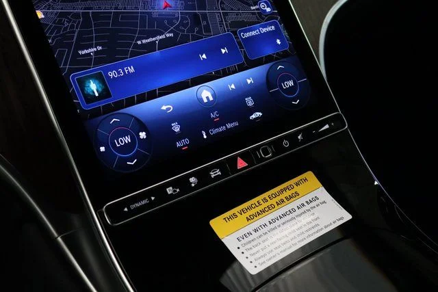 2025 Mercedes-Benz GLC Base - Photo 25