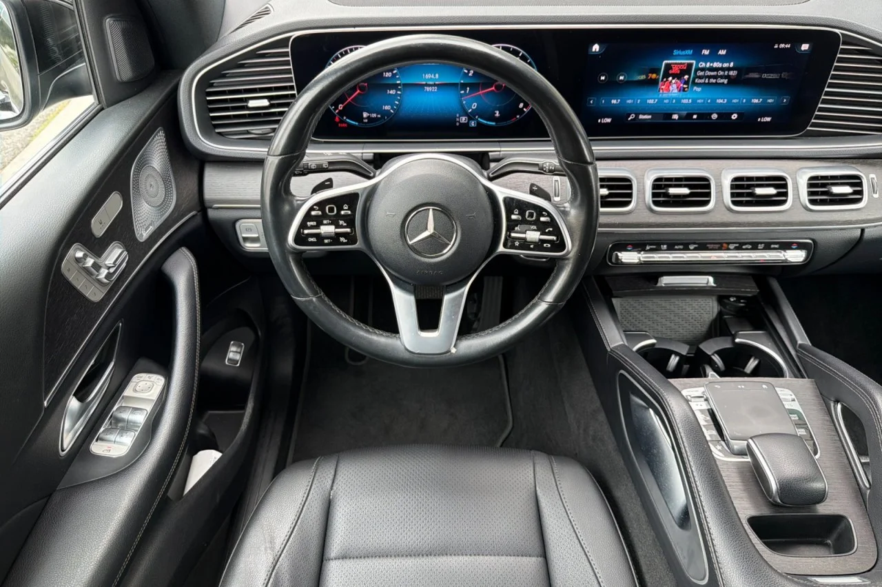 Used 2020 Black Mercedes-Benz GLE 350 image 13