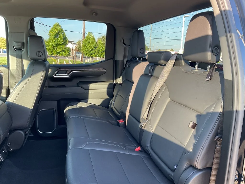 Used 2025 Black GMC SLT image 13