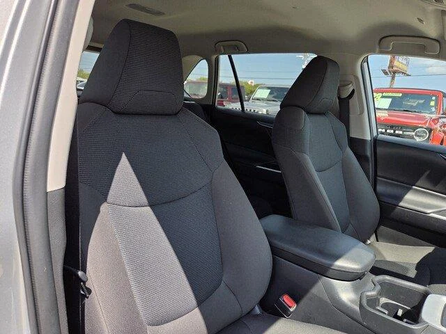 Used 2025 Silver Sky Metallic Toyota LE image 32