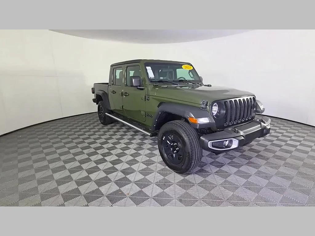 Used 2023 Sarge Green Clearcoat Jeep Sport image 34