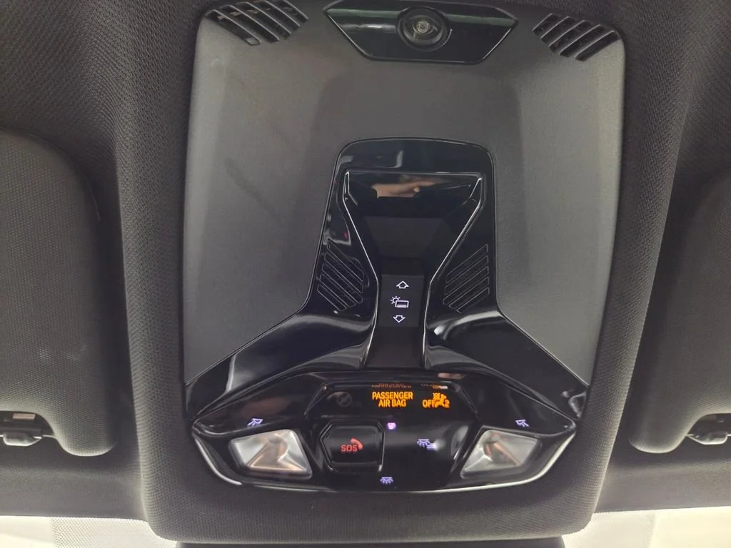 Used 2025 Blue Metallic BMW M35i image 16