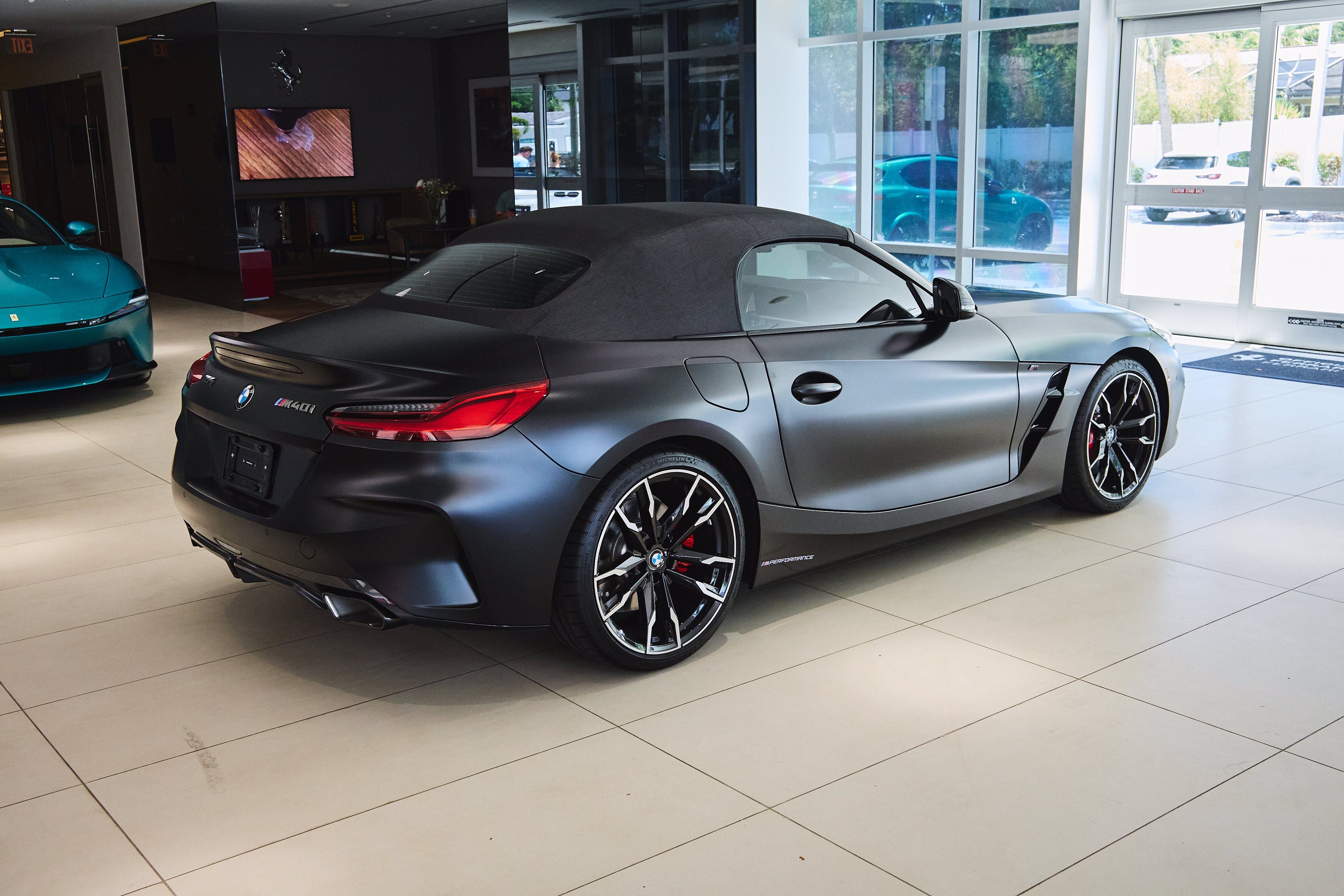 2026 BMW Z4 M40i - Photo 53