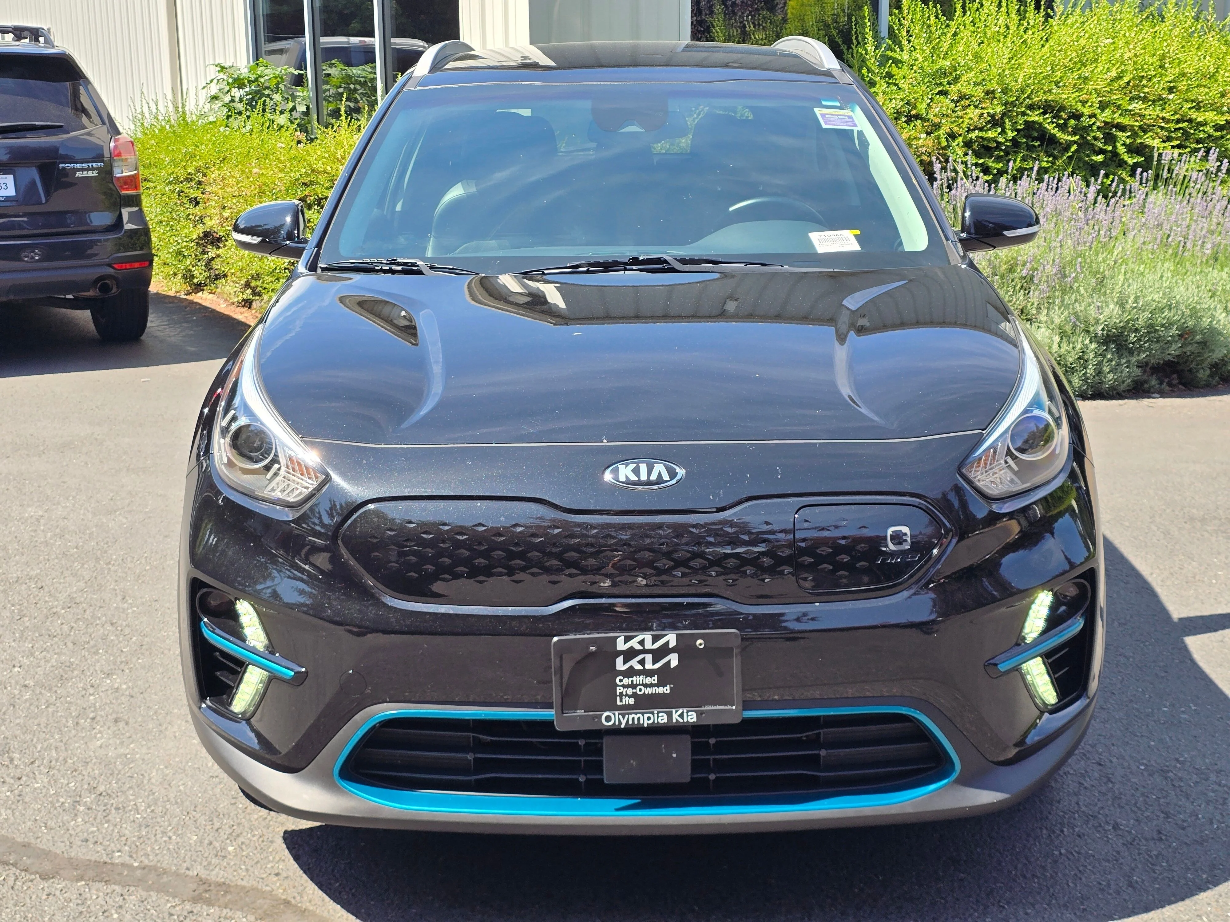 Used 2020 Kia Niro EX with VIN KNDCC3LG6L5047376 for sale in Olympia, WA