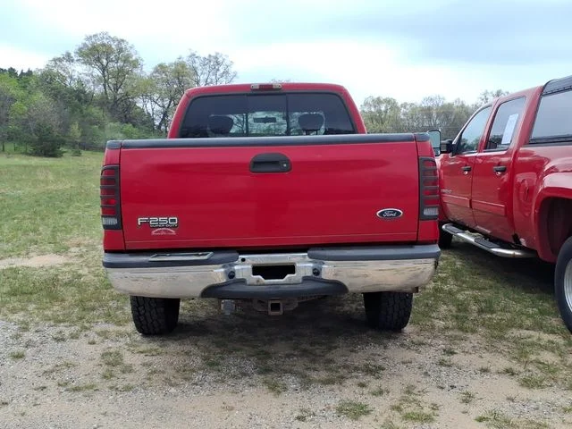 Used 2002 Red Ford XLT image 7