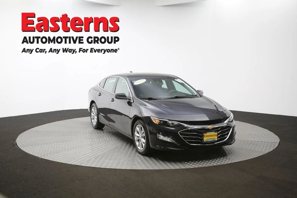 Used 2023 Gray Chevrolet LT image 49