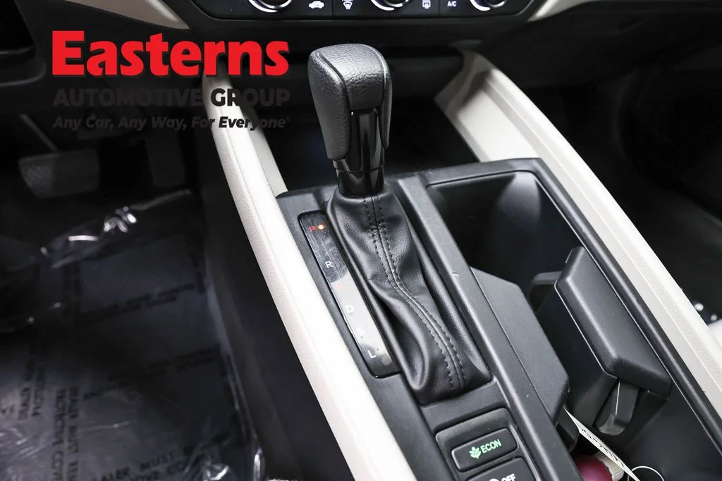 Used 2024 Red Honda LX image 13