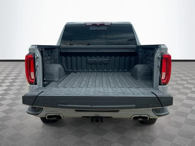 Used 2025 Gray GMC Denali image 31