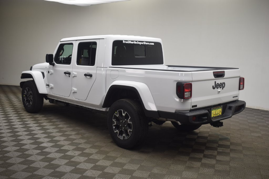 New 2026 Bright White Clear-Coat Exterior Paint Jeep Sahara image 12