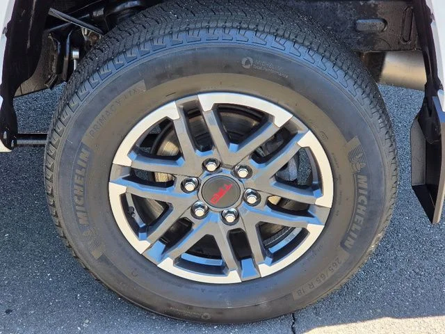 2024 Toyota Tacoma TRD Sport - Photo 15