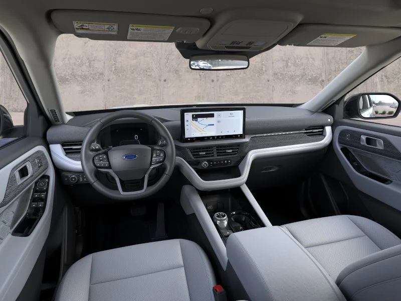 New 2026 Space White Metallic Ford Platinum™ image 9