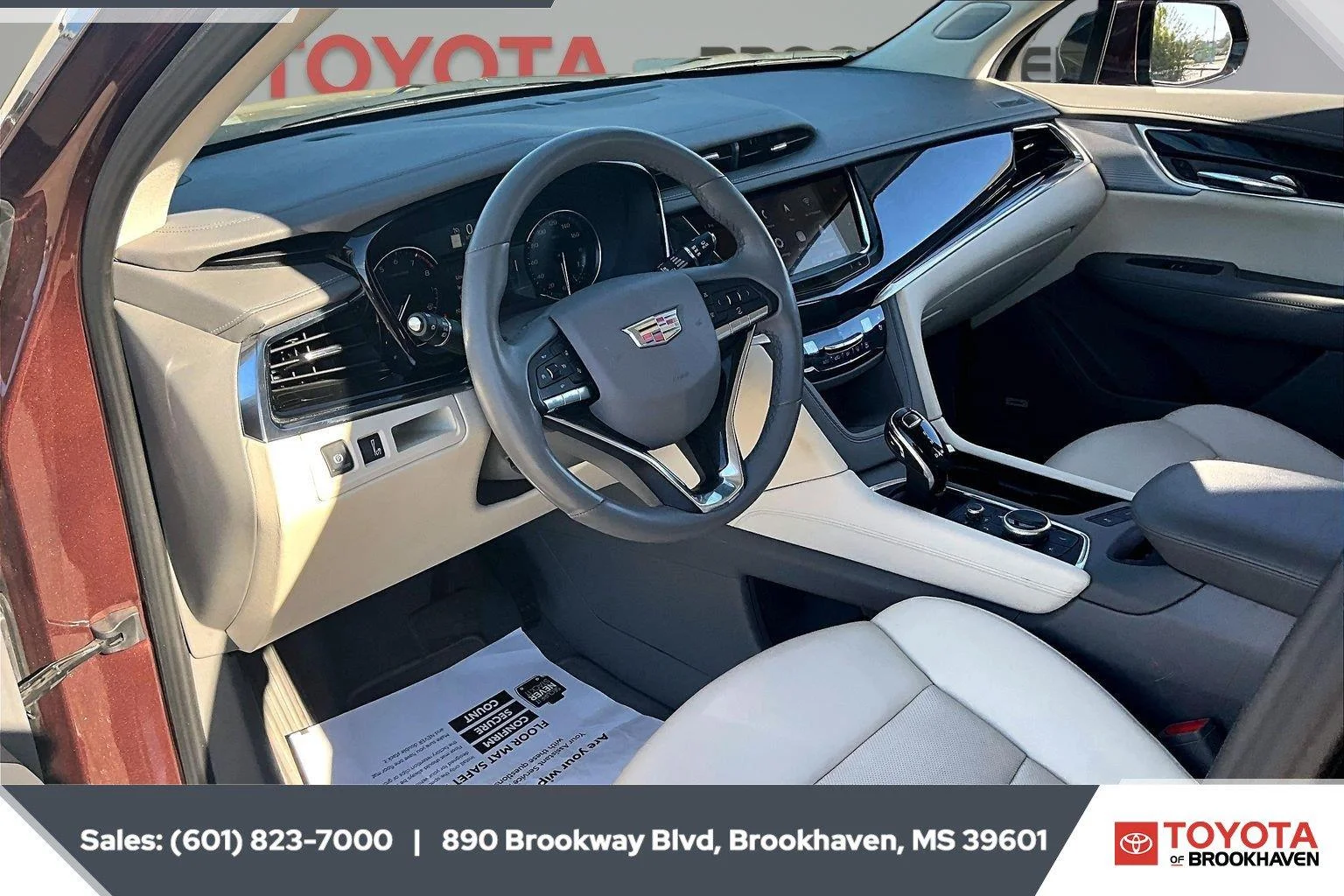 Used 2023 Radiant Red Tintcoat Cadillac FWD Premium Luxury image 12