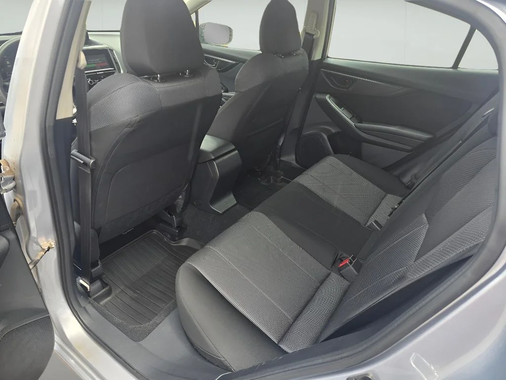 Used 2022 Ice Silver Metallic Subaru Base image 11