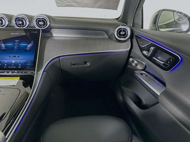 New 2026 Black Mercedes-Benz GLC 300 image 24