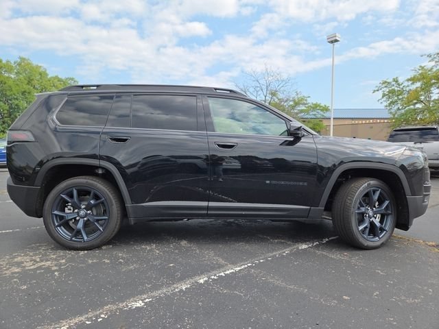 New 2026 Diamond Black Crystal Pearlcoat Jeep 85th Anniversary image 28