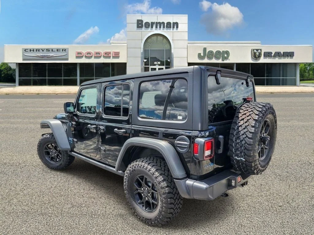 Certified Used 2025 Black Jeep Willys 4xe image 9