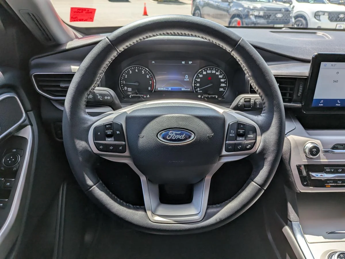 Used 2023 Black Ford Xlt 4wd image 15