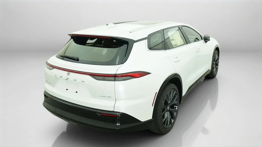 New 2026 Oxygen White Toyota Limited image 11
