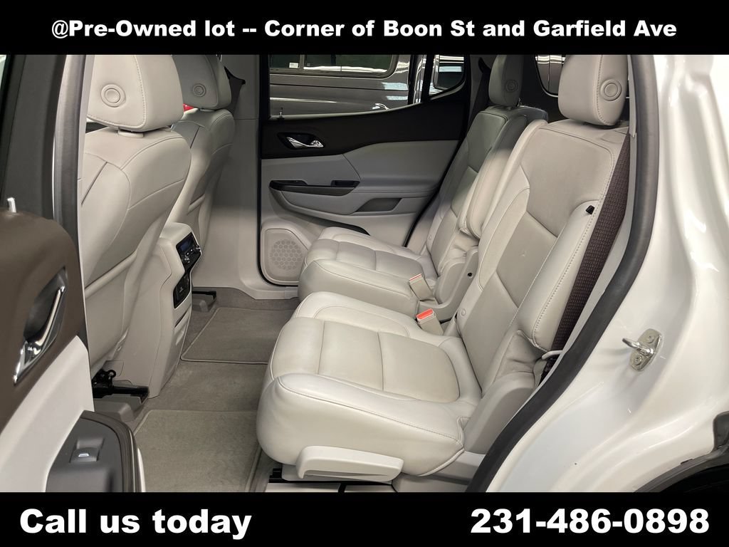 Used 2019 SUMMIT WHITE GMC SLT image 26