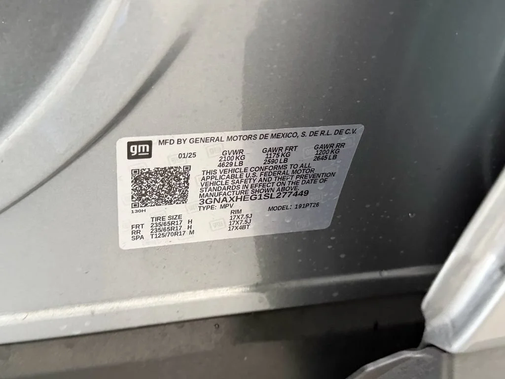 Used 2025 Sterling Gray Metallic Chevrolet LT image 19