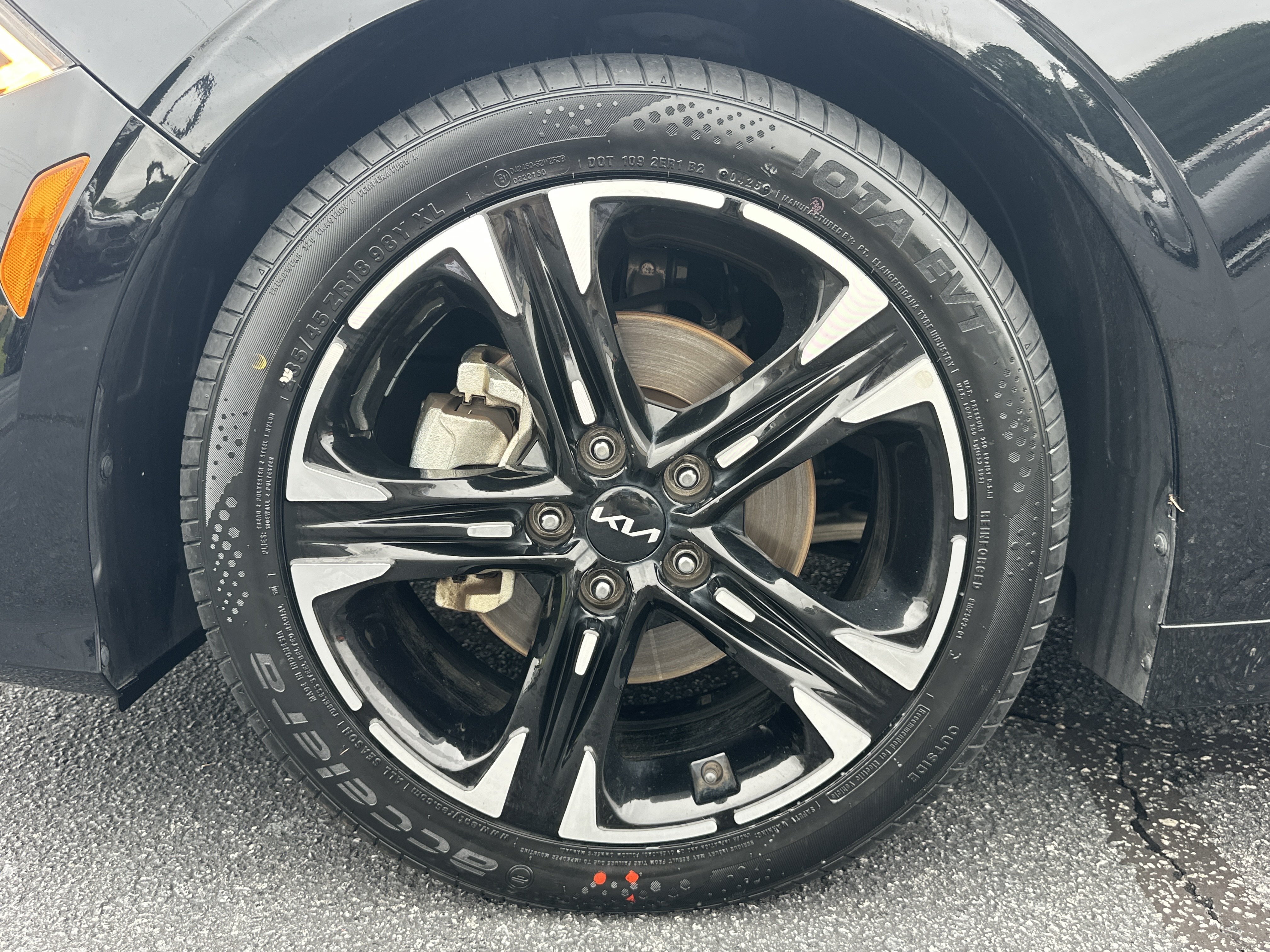 Used 2023 Ebony Black Kia GT-Line image 12