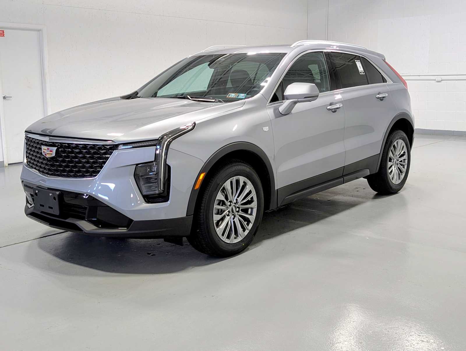 2025 Cadillac XT4 AWD Premium Luxury