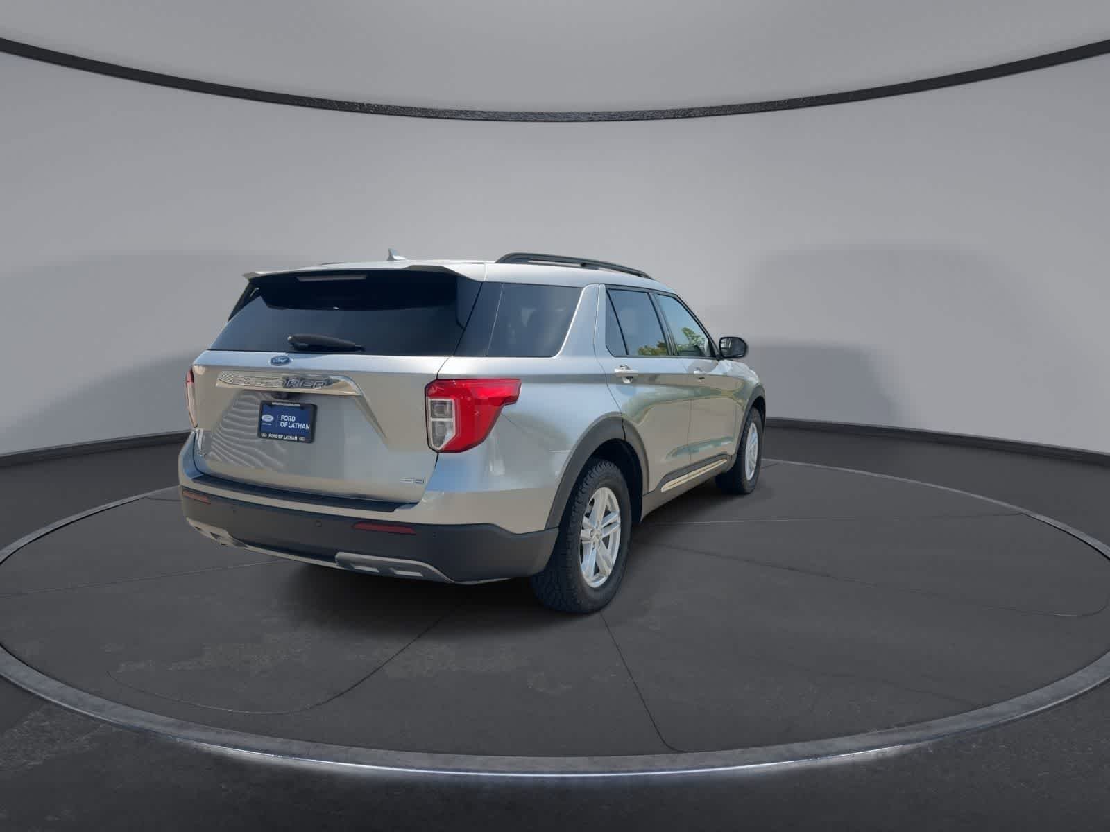 Certified Used 2020 Iconic Silver Metallic Ford XLT image 8