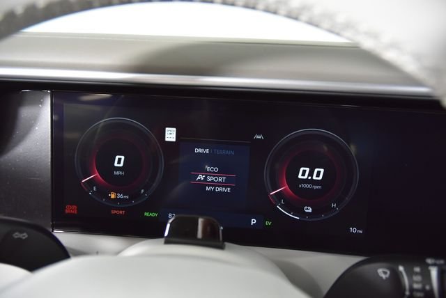 New 2026 White Hyundai SEL 7P image 49