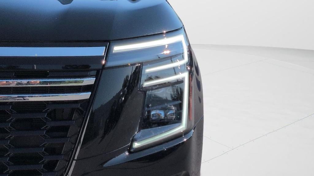 2026 Nissan Armada SV - Photo 9