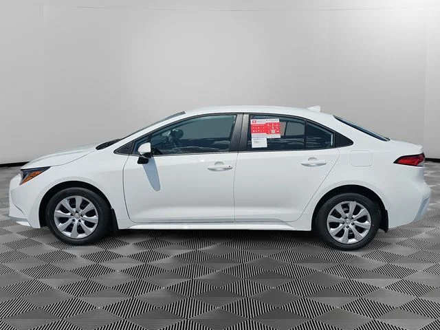 New 2026 Ice Cap Toyota LE image 2