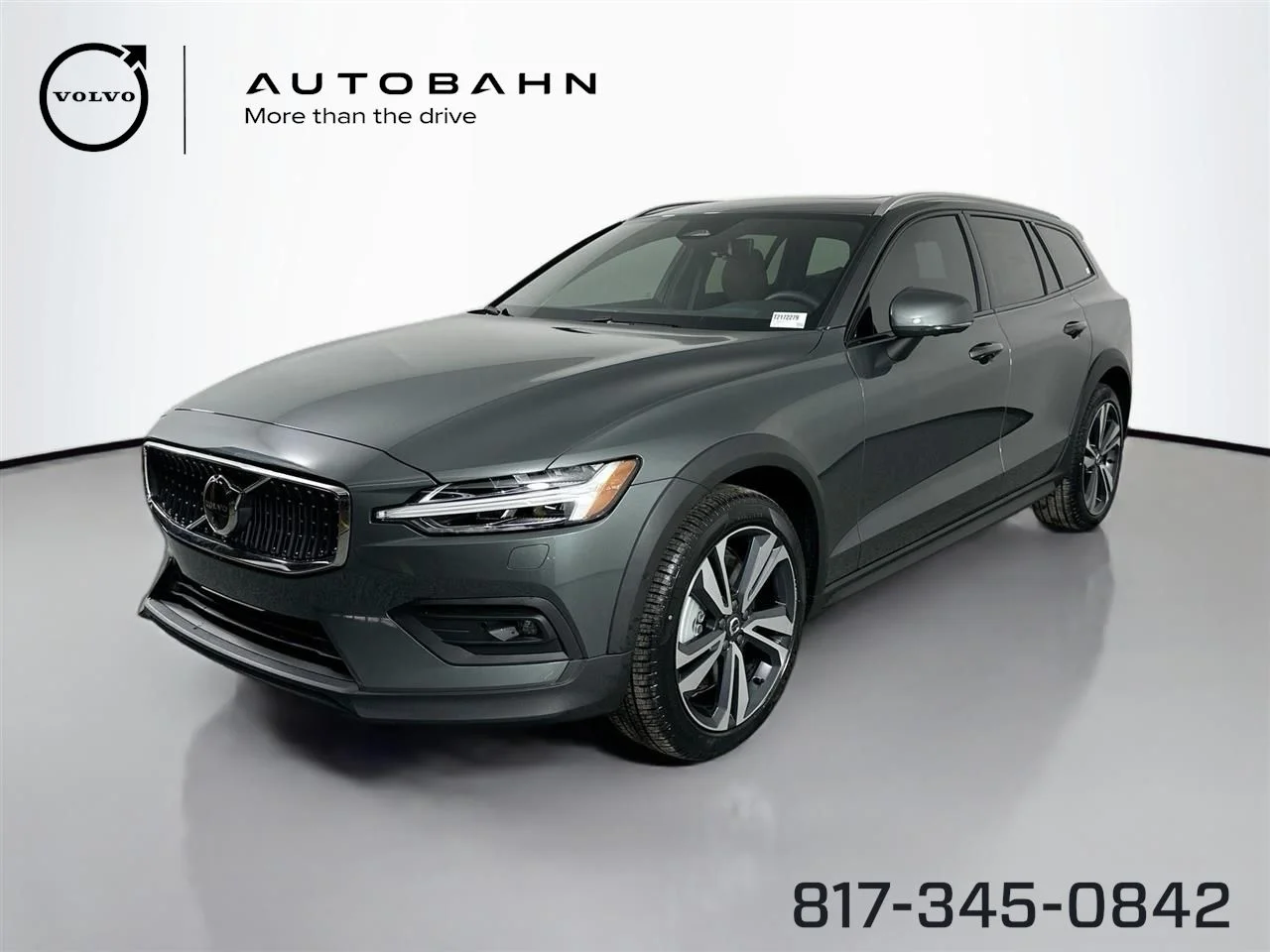 2026 Volvo V60 Cross Country B5 Plus AWD's photo