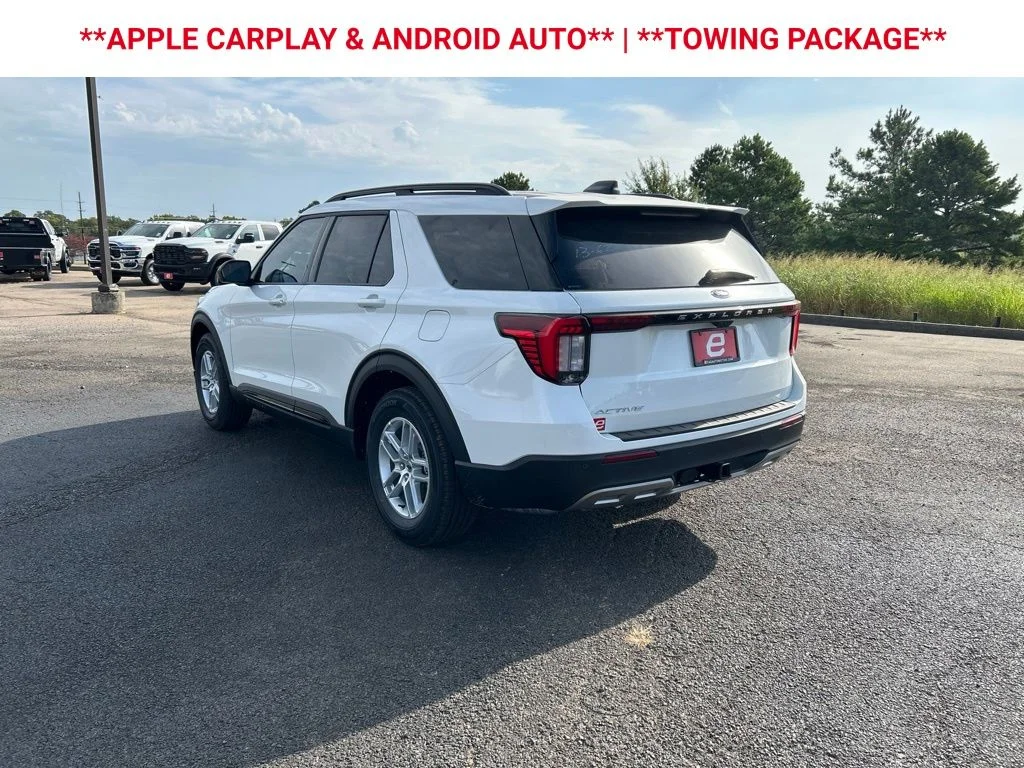 New 2026 Star White Metallic Tri-Coat Ford Active image 6