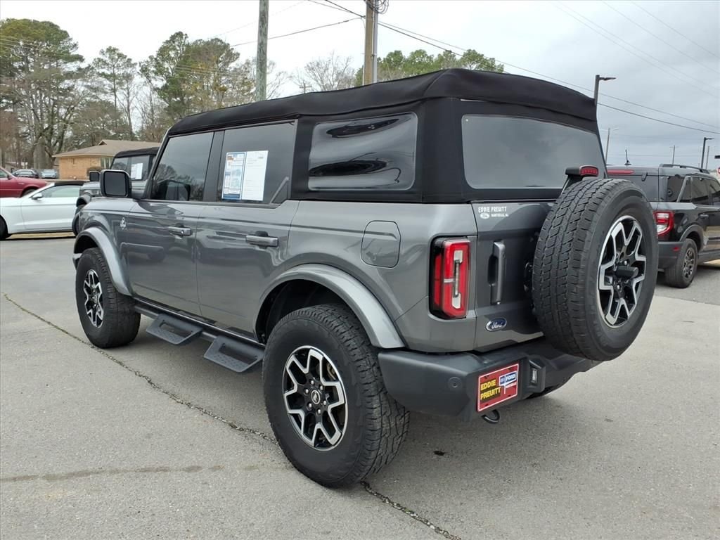 Used 2023 Asher Gray Ford Outer Banks image 3