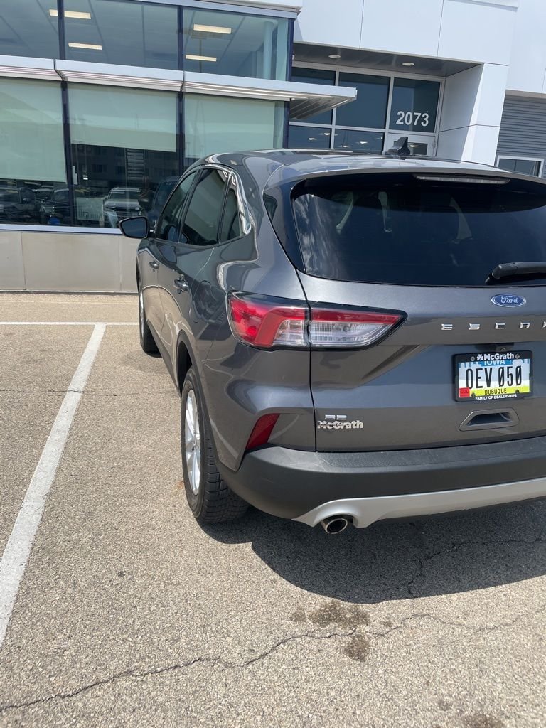 Used 2022 Gray Ford SE image 5