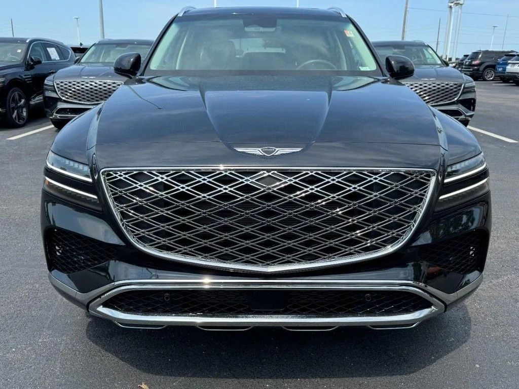 Used 2026 Vik Black Genesis 2.5T Select image 9