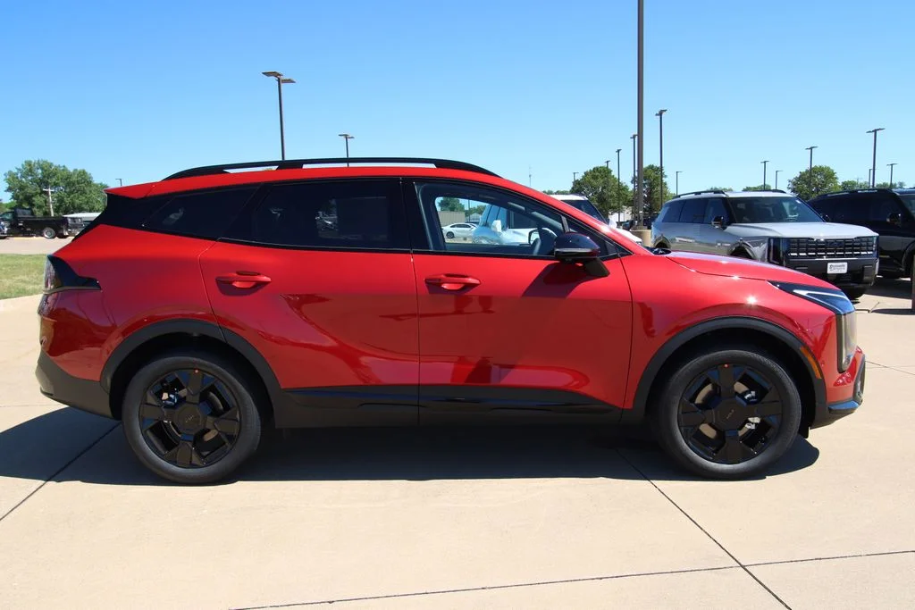 New 2026 Red Kia X-Line image 4