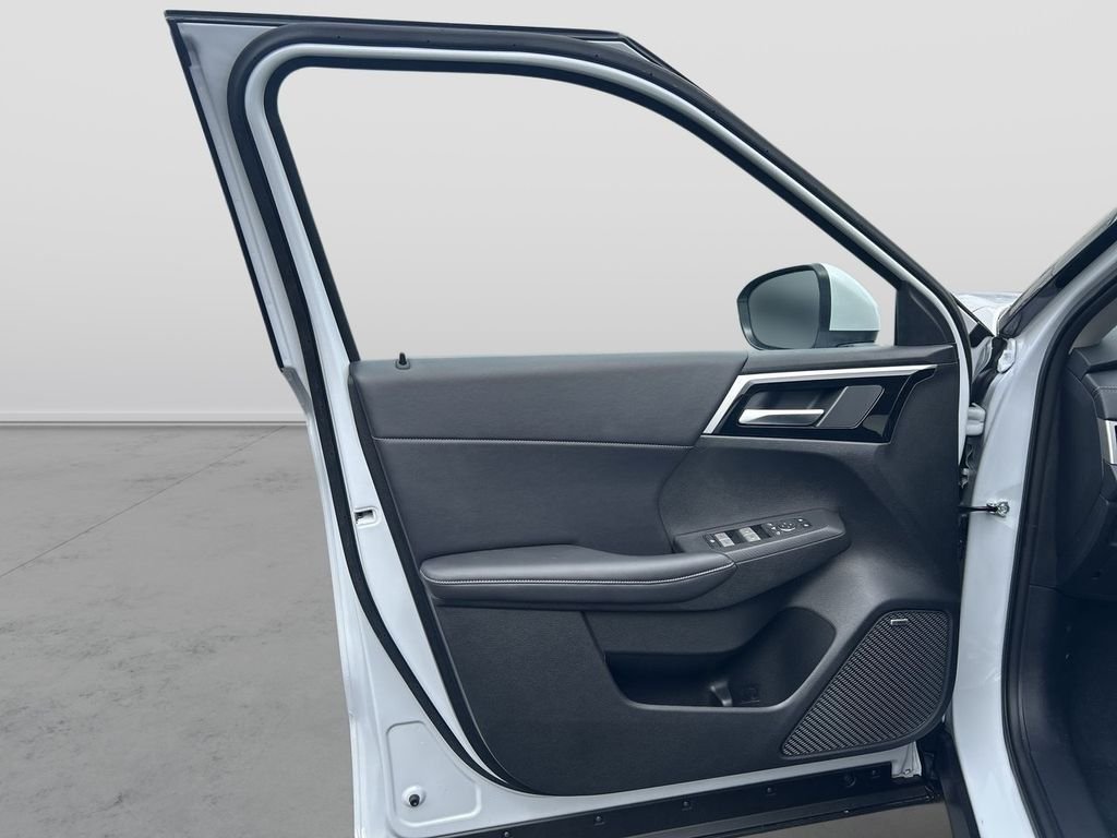 New 2026 WHT DIAMOND Mitsubishi SE image 12